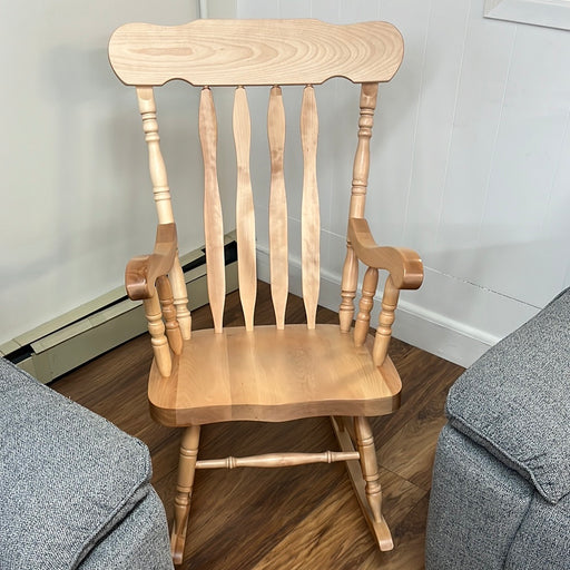 Chaise en merisier Ateliers St-Jean