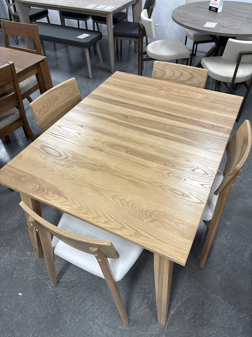 Table Arboit-Poitras en frêne avec 4 chaises
