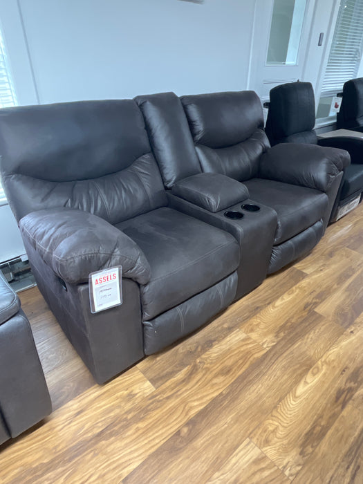 Causeuse Ashley Boxberg avec console 3380394 Usagé 6 mois