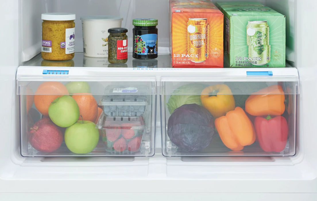 Réfrigérateur Frigidaire avec congélateur en haut 18 Pi. Cu. - FFHT1814YW - Écofrais inclus
