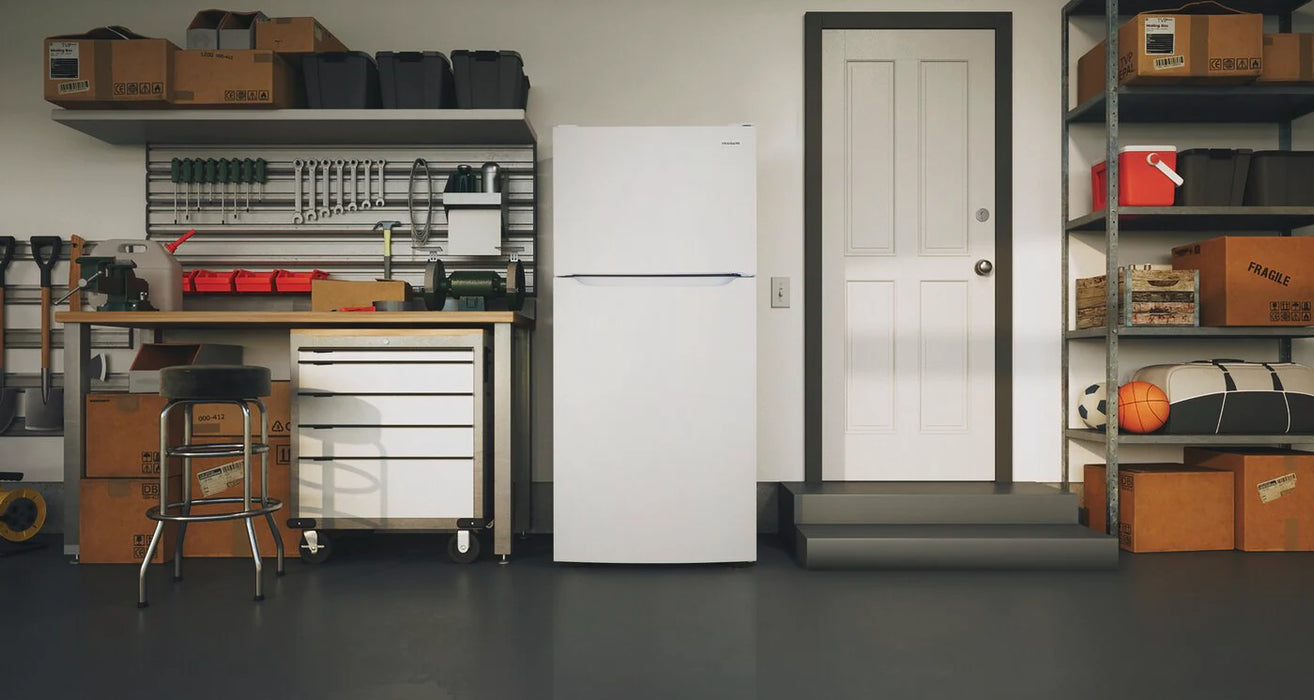 Réfrigérateur Frigidaire avec congélateur en haut 18 Pi. Cu. - FRTE1835AW - Écofrais inclus